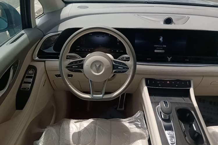 Used VOYAH Dream 2022 Low-Carbon Edition Plus Intelligent Driving Package Steering Wheel