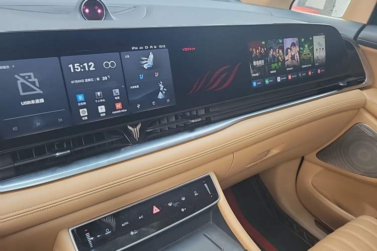 Used VOYAH Dream 2022 Low-Carbon Edition Dream+ Smart Enjoyment Package Audio And AC Panel