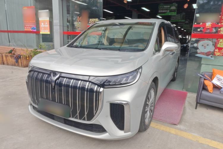 Used VOYAH Dream 2022 0-Carbon Edition Dream+ Smart Enjoyment Package 475 km Front Left 45 Deg