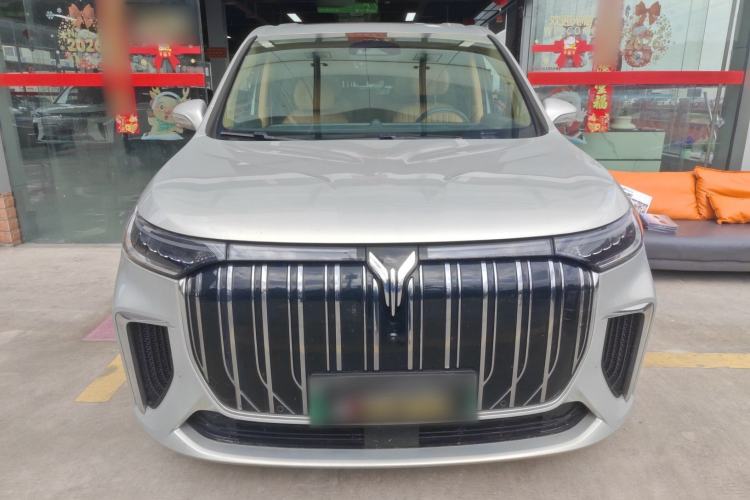 Used VOYAH Dream 2022 0-Carbon Edition Dream+ Smart Enjoyment Package 475 km Front