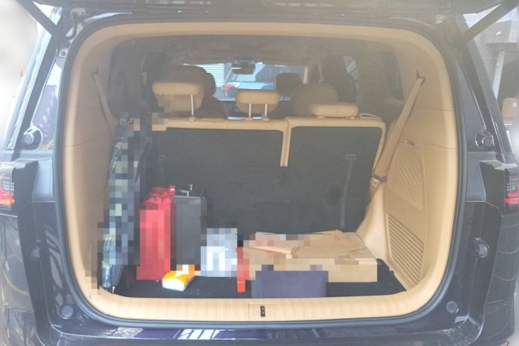 Used VOYAH Dream 2022 Low-Carbon Edition Dream+ Smart Enjoyment Package Trunk