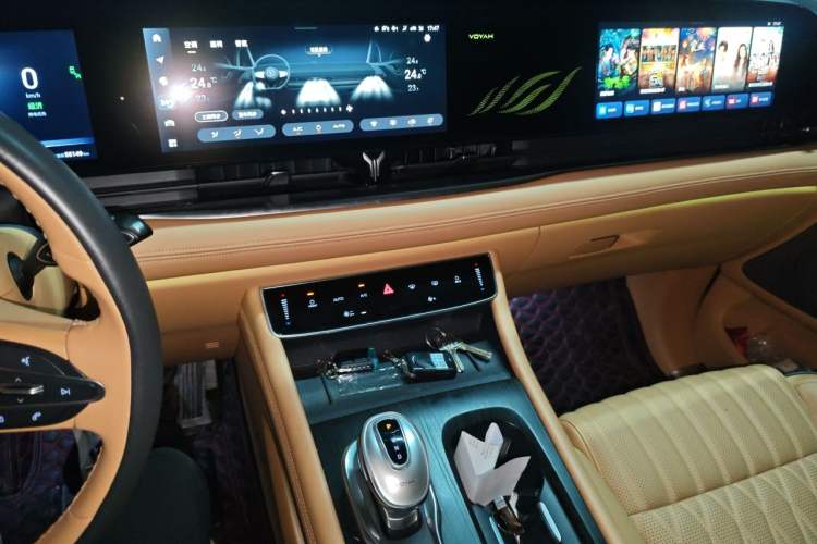 Used VOYAH Dream 2022 Low-Carbon Edition Dream+ Smart Enjoyment Package Audio And AC Panel