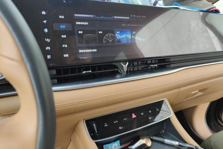 Used VOYAH Dream 2022 Low-Carbon Edition Home Audio And AC Panel