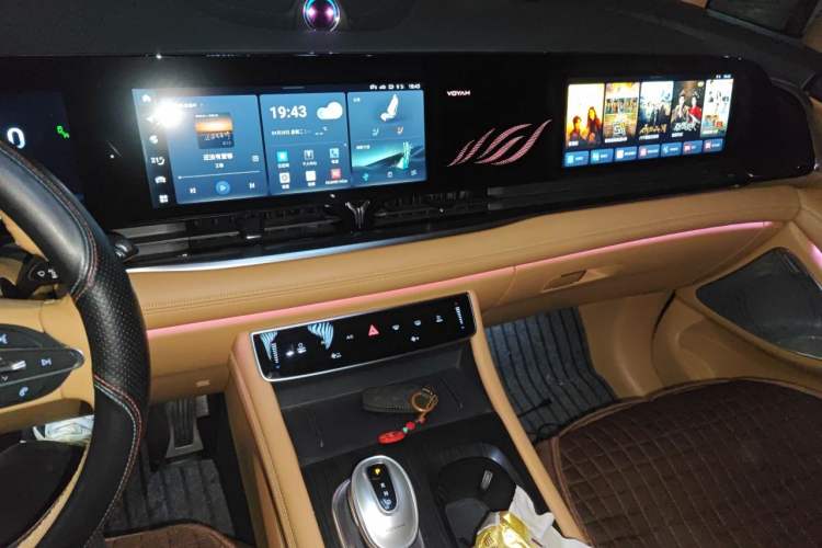 Used VOYAH Dream 2022 Low-Carbon Edition Dream+ Smart Enjoyment Package Audio And AC Panel