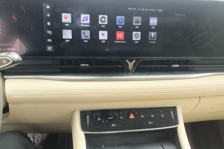 Used VOYAH Dream 2022 Low-Carbon Edition Dream+ Smart Enjoyment Package Audio And AC Panel