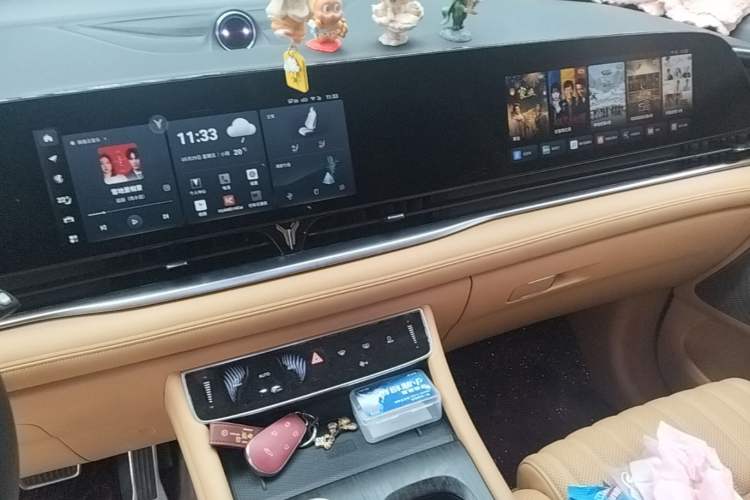 Used VOYAH Dream 2022 Low-Carbon Edition Dream+ Smart Enjoyment Package Audio And AC Panel