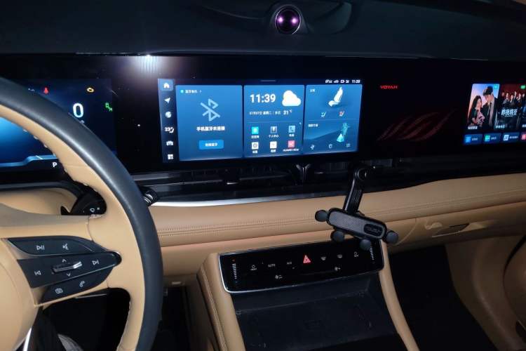 Used VOYAH Dream 2022 Low-Carbon Edition Dream+ Smart Enjoyment Package Audio And AC Panel