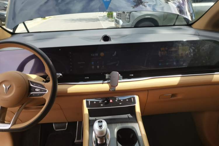 Used VOYAH Dream 2022 Low-Carbon Edition Dream+ Smart Enjoyment Package Audio And AC Panel