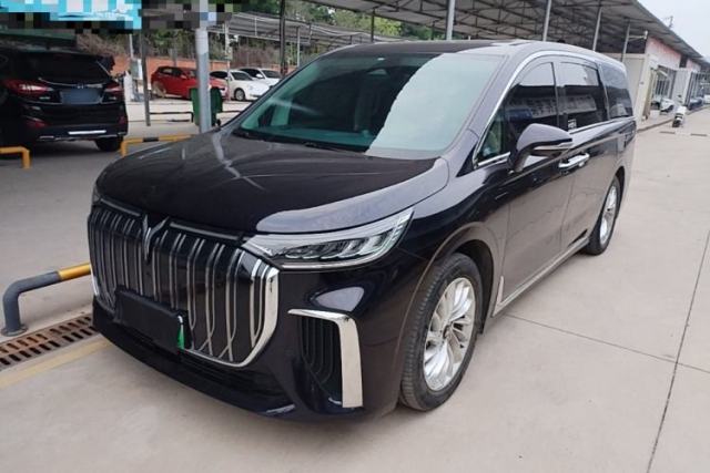 Used VOYAH Dream 2022 0-Emission Version Plus Intelligent Driving Package 475 km