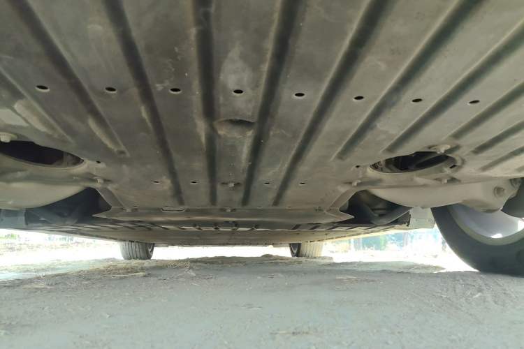 Used VOYAH Dream 2022 0-Emission Version Range of 475 km Chassis Rear