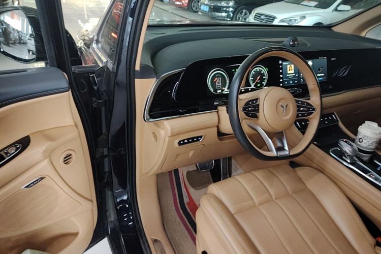 Used VOYAH Dream 2022 0-Emission Version Plus Intelligent Driving Package 475 km Driver Seat