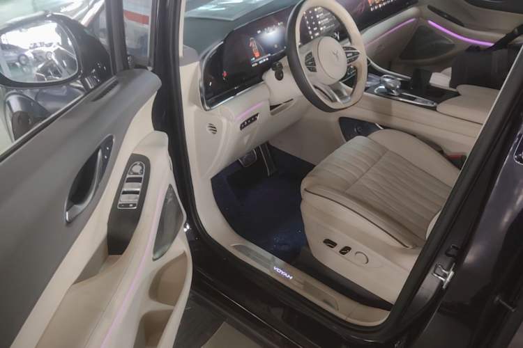 Used VOYAH Dream 2022 Low-Carbon Edition Dream+ Smart Enjoyment Package Driver Seat