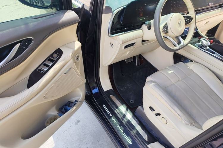 Used VOYAH Dream 2022 0-Emission Version Plus Intelligent Driving Package 475 km Driver Seat