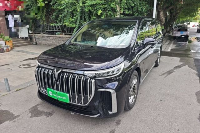 VOYAH Dream 2022 Low-Carbon Edition Dream+ Smart Enjoyment Package مستعملة