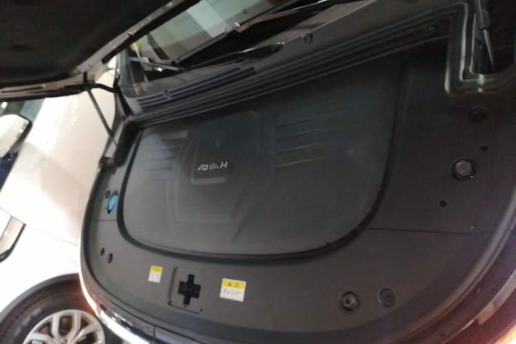 Used VOYAH Dream 2022 Low-Carbon Edition Home Engine Bay