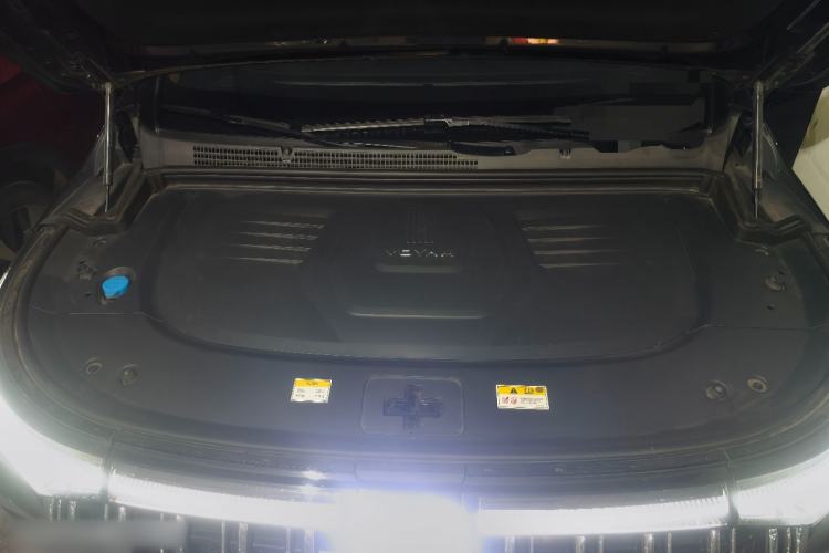 Used VOYAH Dream 2022 Low-Carbon Edition Dream+ Smart Enjoyment Package Engine Bay