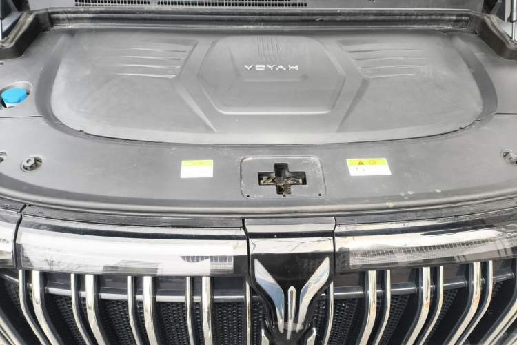Used VOYAH Dream 2022 Low-Carbon Edition Dream+ Smart Enjoyment Package Engine Bay