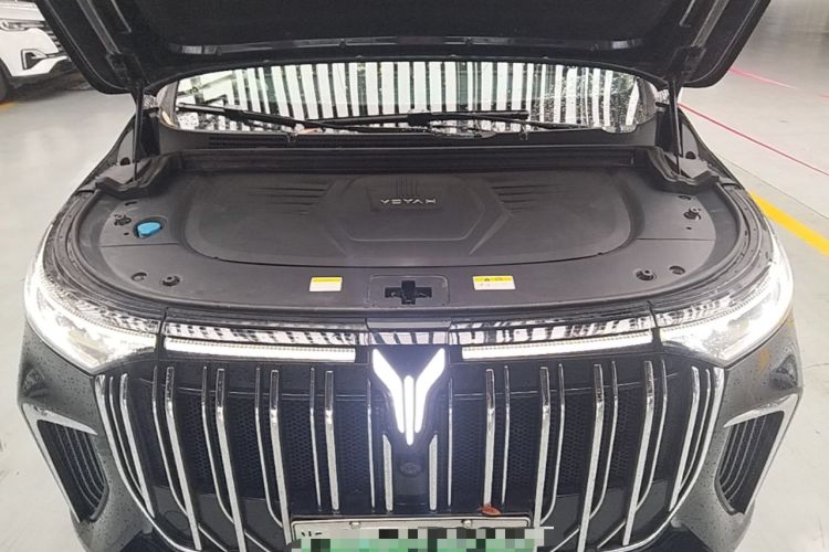 Used VOYAH Dream 2022 Low-Carbon Edition Dream+ Smart Enjoyment Package Engine Bay