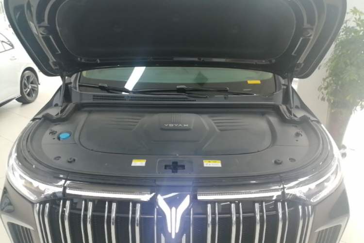 Used VOYAH Dream 2022 Low-Carbon Edition Dream+ Smart Enjoyment Package Engine Bay