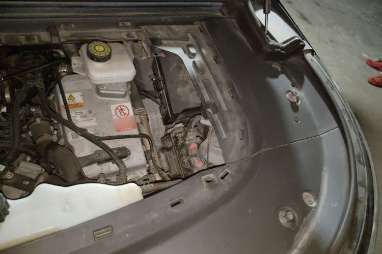 Used VOYAH Dream 2022 Low-Carbon Edition Plus Intelligent Driving Package Engine Bay Left