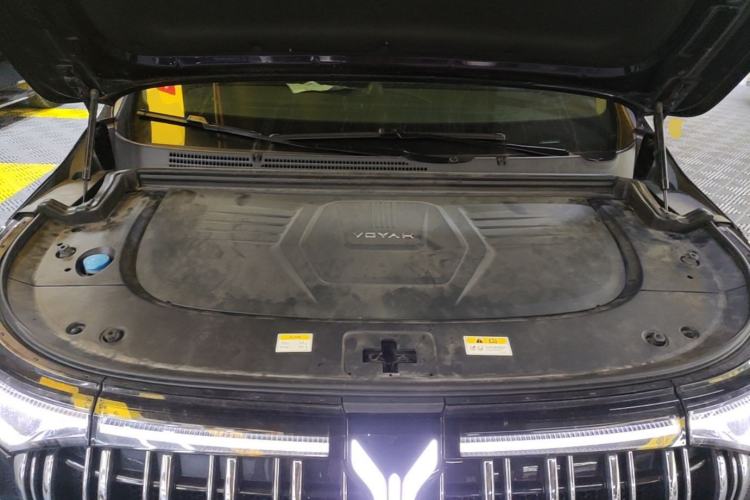 Used VOYAH Dream 2022 Low-Carbon Edition Dream+ Smart Enjoyment Package Engine Bay