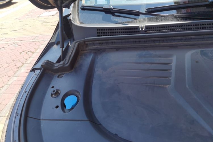 Used VOYAH Dream 2022 Low-Carbon Edition Dream+ Smart Enjoyment Package Engine Bay Right