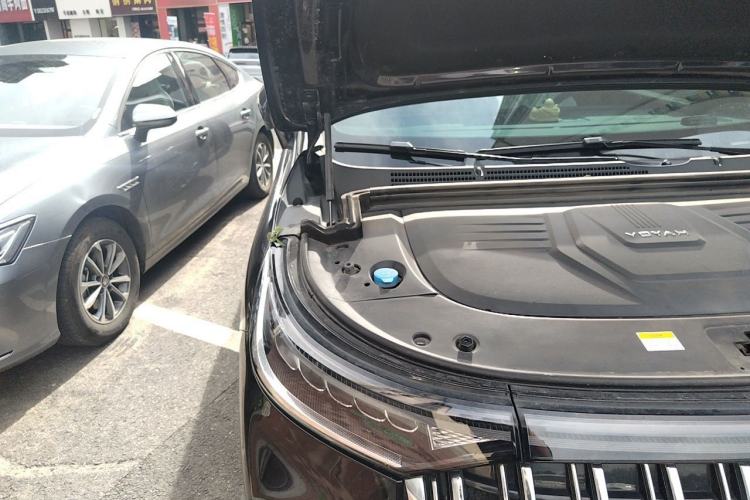 Used VOYAH Dream 2022 Low-Carbon Edition Dream+ Smart Enjoyment Package Engine Bay Right