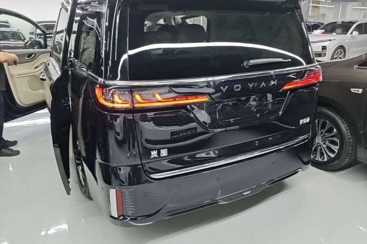 Used VOYAH Dream 2022 Low-Carbon Edition Dream+ Smart Enjoyment Package Exterior 2