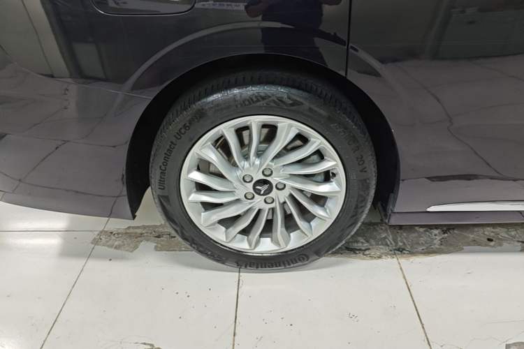 Used VOYAH Dream 2022 Low-Carbon Edition Plus Intelligent Driving Package Exterior 2