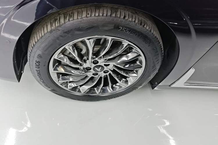 Used VOYAH Dream 2022 Low-Carbon Edition Dream+ Smart Enjoyment Package Exterior 4