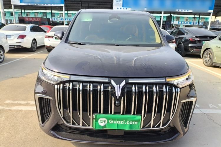 Used VOYAH Dream 2022 Low-Carbon Edition Plus Intelligent Driving Package Front