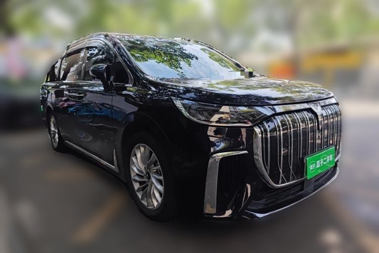 Used VOYAH Dream 2022 0-Emission Version Plus Intelligent Driving Package 475 km Front Right 45 Deg