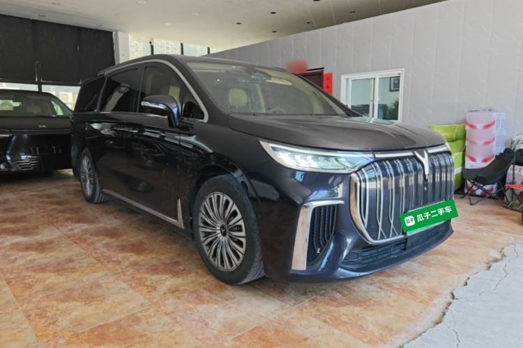 Used VOYAH Dream 2022 0-Emission Edition Dream+ Smart Range Package – 605 km Front Right 45 Deg