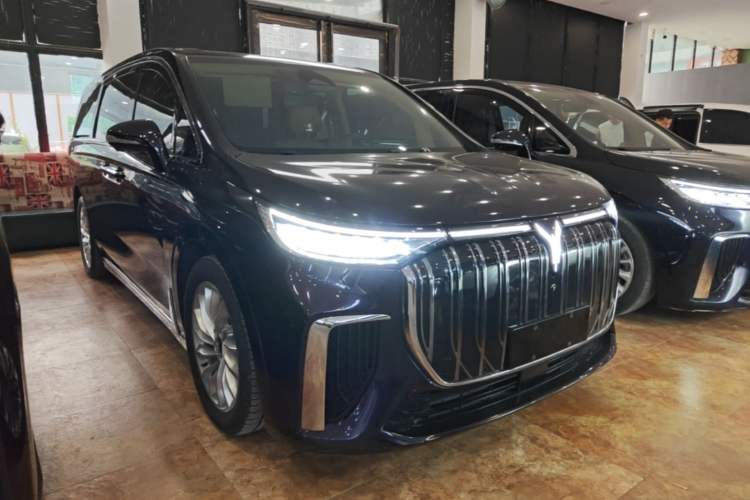 Used VOYAH Dream 2022 Zero-Carbon Edition Plus Intelligent Driving & Range Package—605 km Front Right 45 Deg
