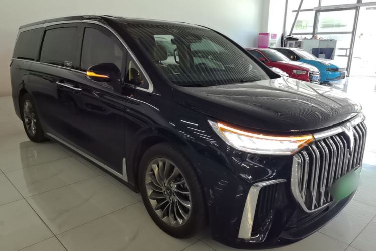 Used VOYAH Dream 2022 Low-Carbon Edition Dream+ Smart Enjoyment Package Front Right 45 Deg