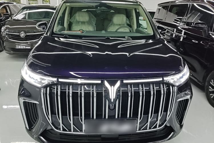 Used VOYAH Dream 2022 Low-Carbon Edition Dream+ Smart Enjoyment Package Front