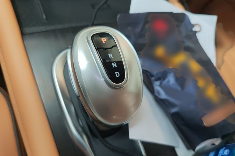 Used VOYAH Dream 2022 Low-Carbon Edition Dream+ Smart Enjoyment Package Gear Lever