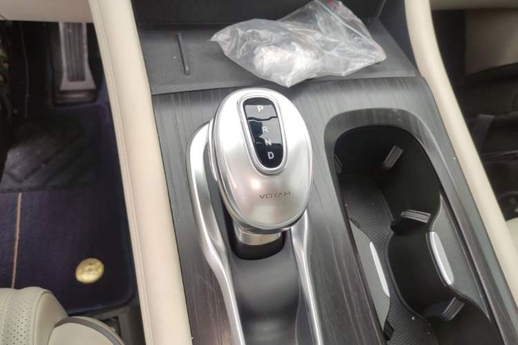 Used VOYAH Dream 2022 Low-Carbon Edition Dream+ Smart Enjoyment Package Gear Lever