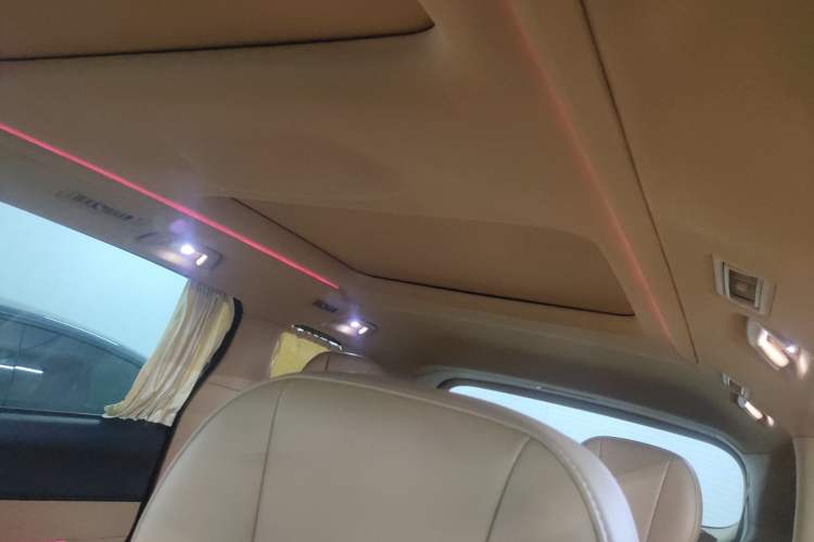 Used VOYAH Dream 2022 Low-Carbon Edition Dream+ Smart Enjoyment Package Headliner