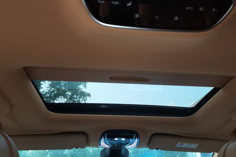 Used VOYAH Dream 2022 Low-Carbon Edition Home Headliner