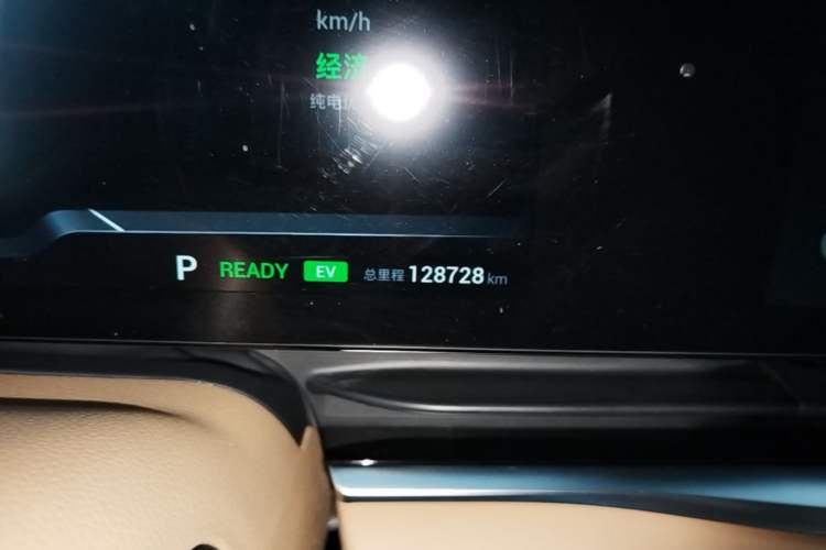 Used VOYAH Dream 2022 0-Emission Version Plus Intelligent Driving Package 475 km Instrument Cluster