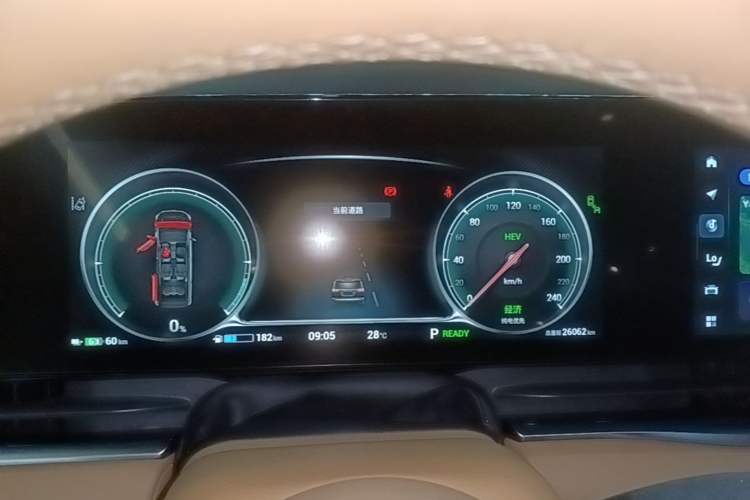 Used VOYAH Dream 2022 Low-Carbon Edition Dream+ Smart Enjoyment Package Instrument Cluster