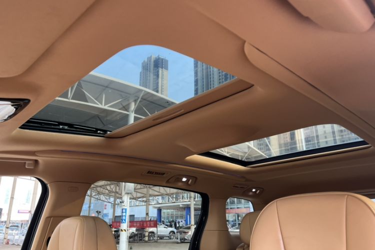 Used VOYAH Dream 2022 Low-Carbon Edition Dream+ Smart Enjoyment Package Interior 1