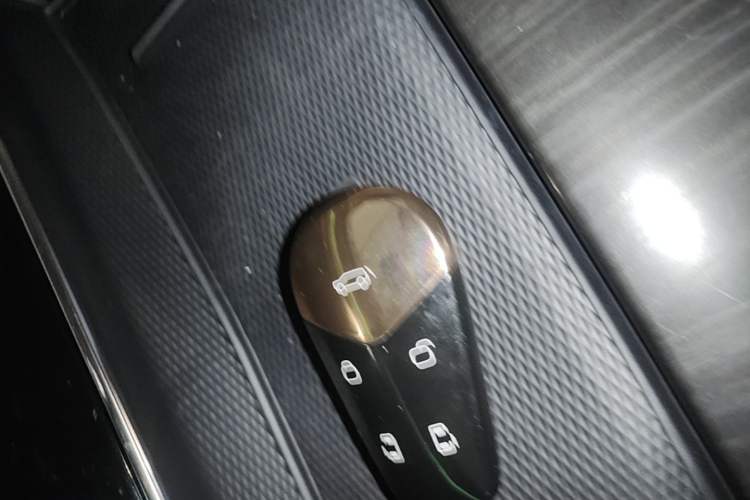 Used VOYAH Dream 2022 Low-Carbon Edition Home Interior 1