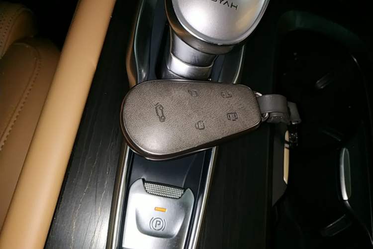 Used VOYAH Dream 2022 Low-Carbon Edition Dream+ Smart Enjoyment Package Interior 1