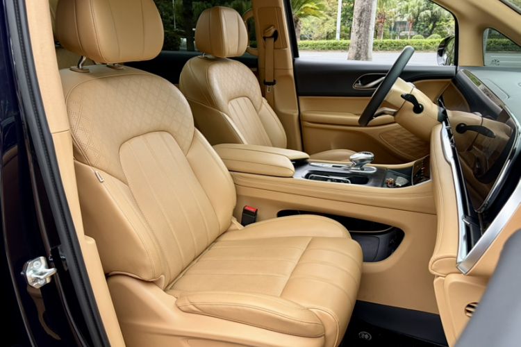 Used VOYAH Dream 2022 Low-Carbon Edition Plus Intelligent Driving Package Interior 2