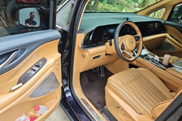 Used VOYAH Dream 2022 Low-Carbon Edition Dream+ Smart Enjoyment Package Interior 3