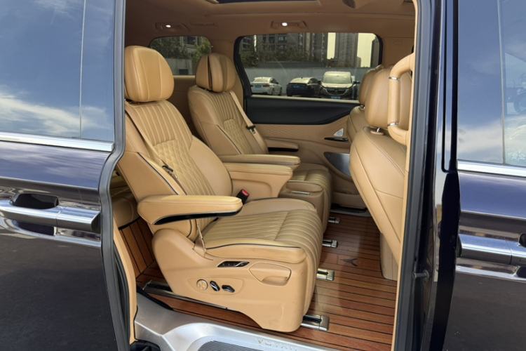 Used VOYAH Dream 2022 Low-Carbon Edition Dream+ Smart Enjoyment Package Interior 6