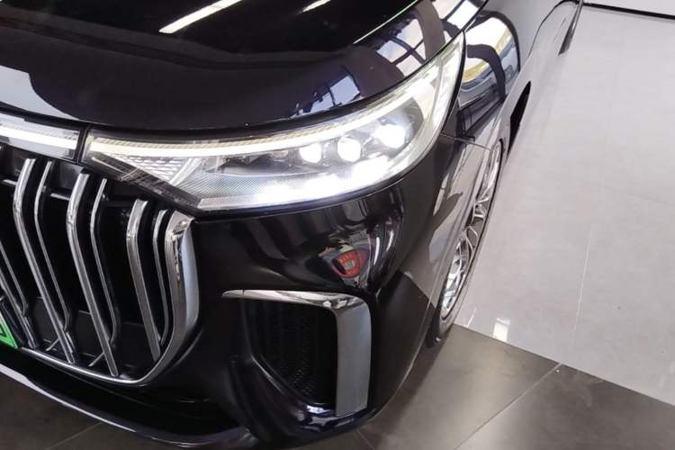 Used VOYAH Dream 2022 0-Emission Version Plus Intelligent Driving Package 475 km Left Front Headlight