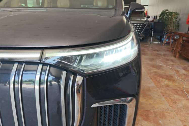 Used VOYAH Dream 2022 0-Emission Edition Dream+ Smart Range Package – 605 km Left Front Headlight